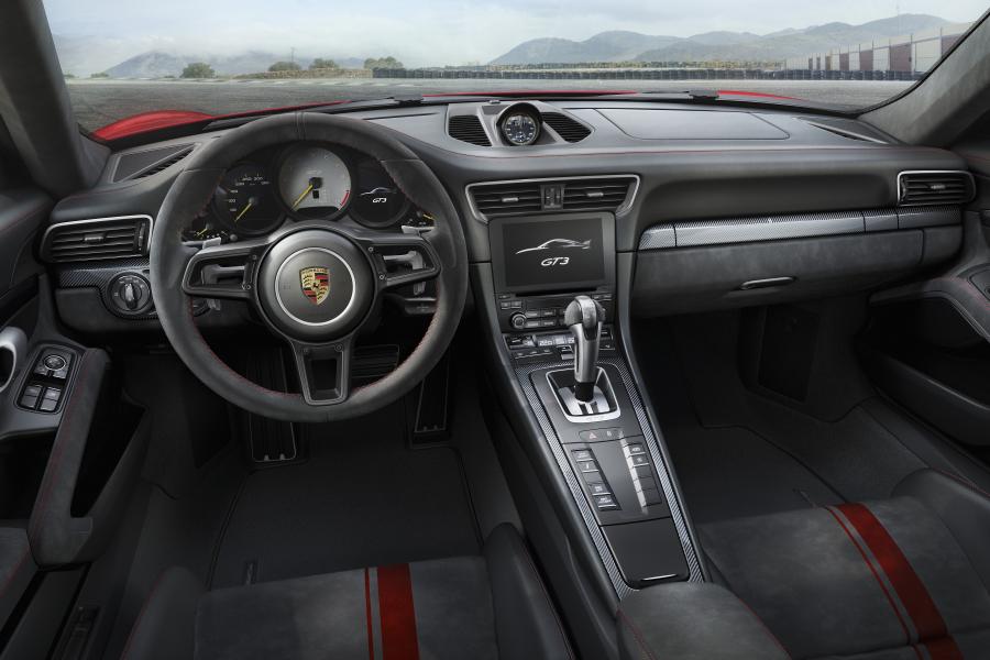 Торпедо Porsche 911 GT3 2017 года  (WW) (фото 11 из 86)